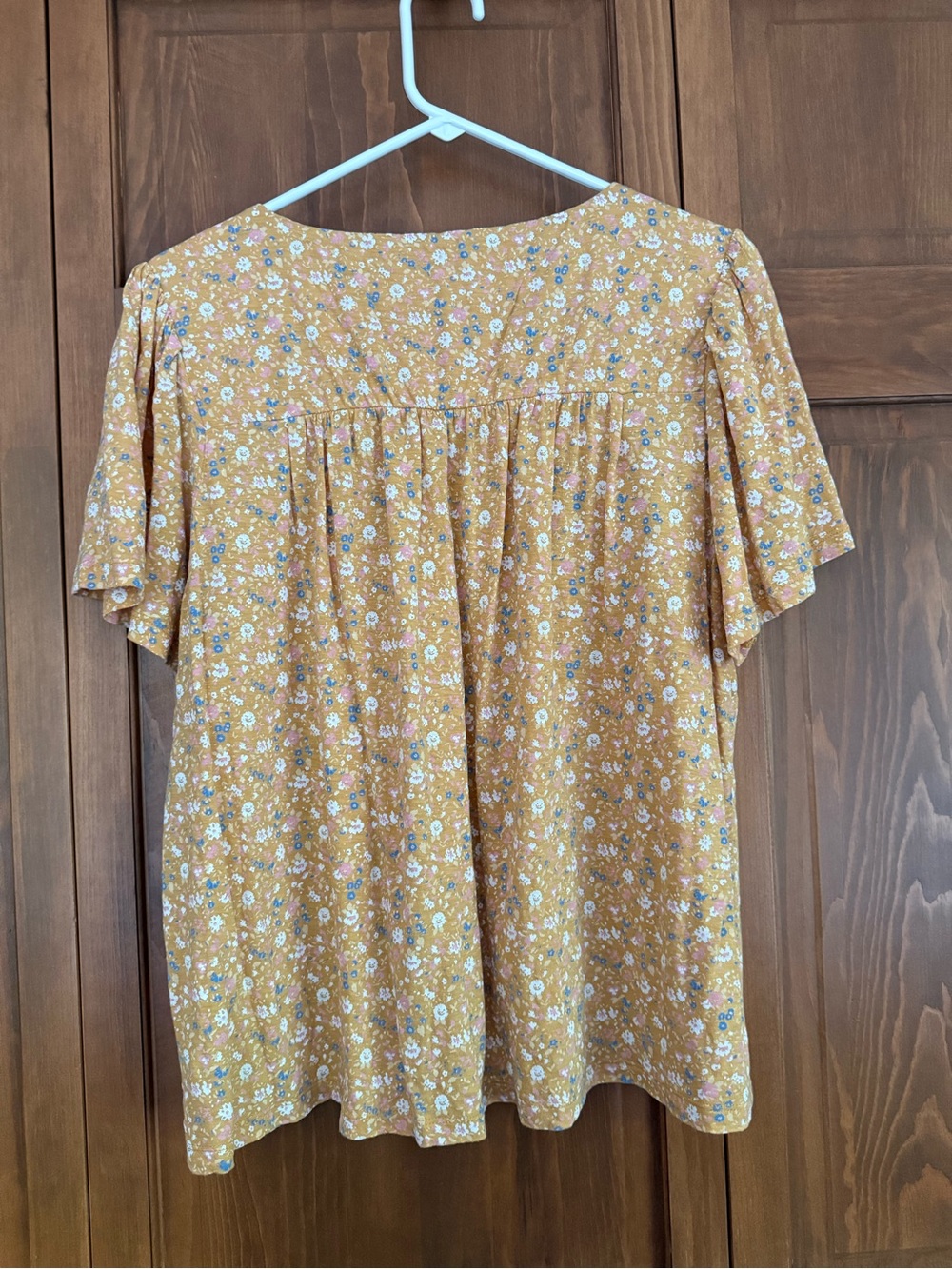 Lucky Brand Boho Floral Pintuck Top - Picture 4 of 4